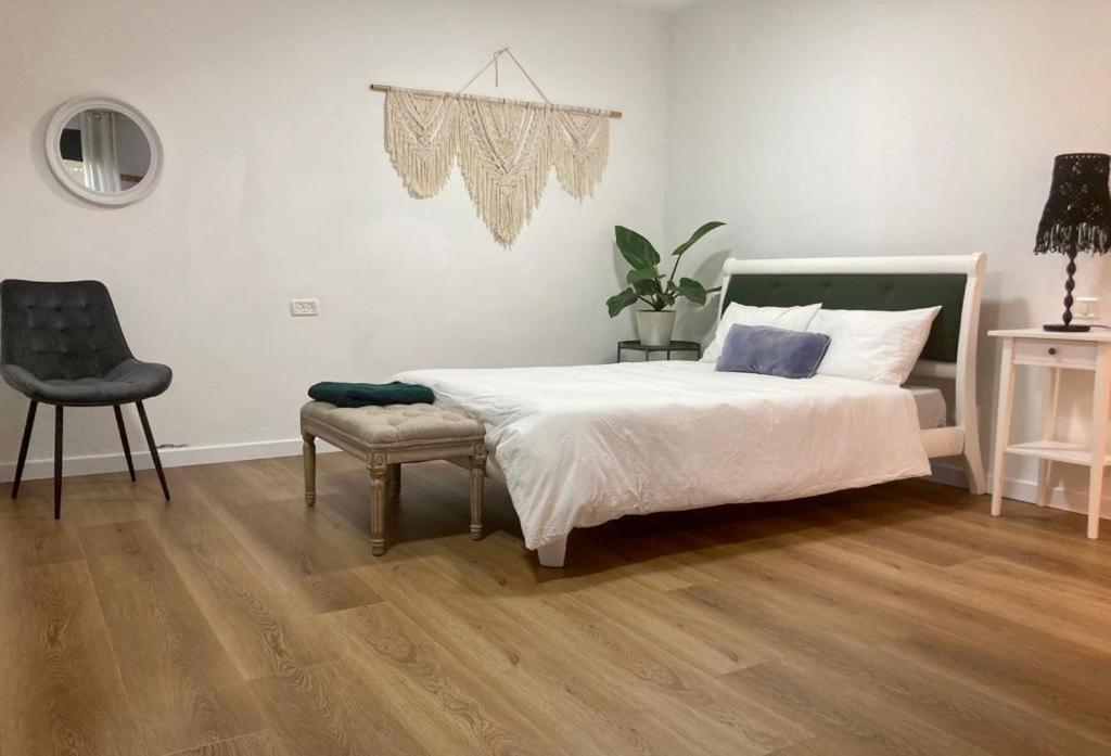 Appartement Shamaka'S à Kefar Hananya Extérieur photo